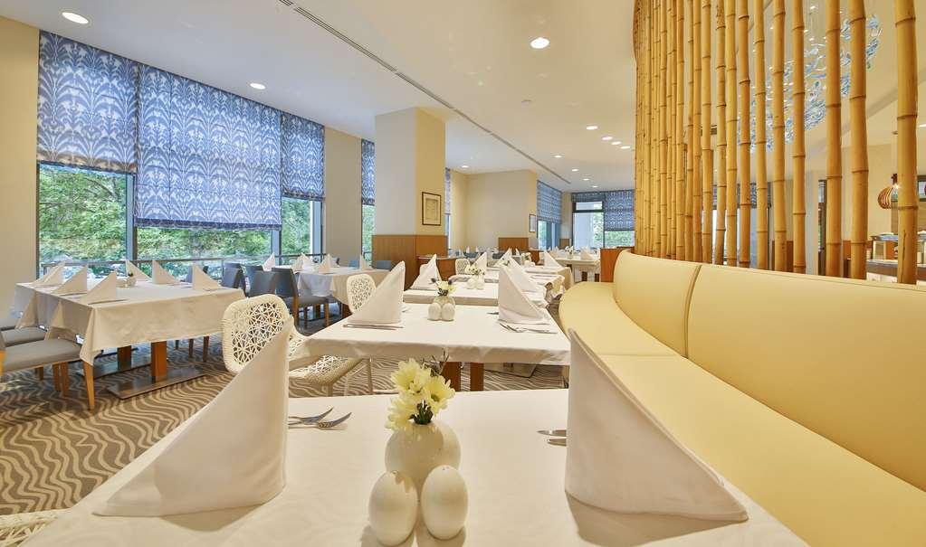 Maritim Hotel Paradise Blue 阿尔贝纳 餐厅 照片